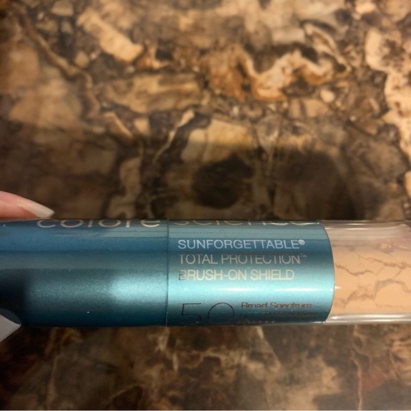 Medium Colorescience Sunforgettable Brush on Sunscreen Powder SPF 50 full sized - Picture 3 of 12